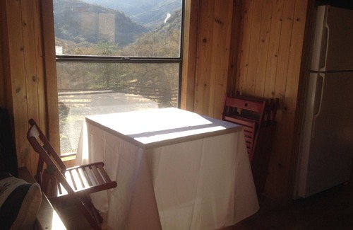Kaweah Cabin | Humble Cabin in Sequoia Park with crazy stars