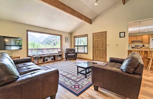 Ridgway House | Hummingbird 5br/3ba Home