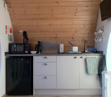 Low Catton Ski Chalet | Hundle Dale- Bugthorpe Grange Glamping