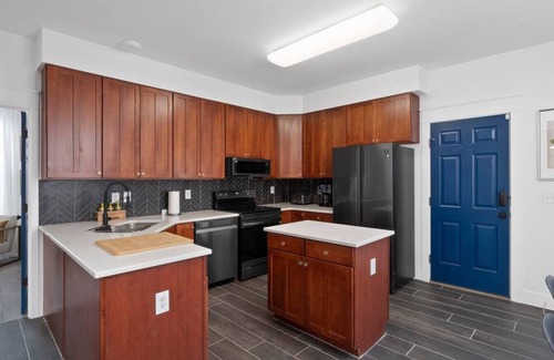The Gate House | Hunter House on Rutger