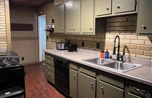 Christopher Cabin | Hunter's Retreat
