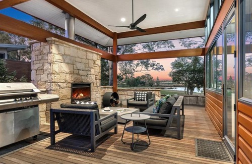 Pokolbin House | Hunter Villa - The Vintage