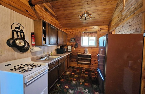 Mosby Cabin | Hunting Cabin-Triple M Elk Camp