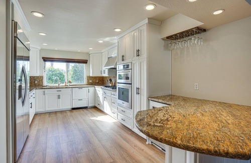 Huntington Beach Condo | Huntington Beach Condo - Walk to the Ocean!