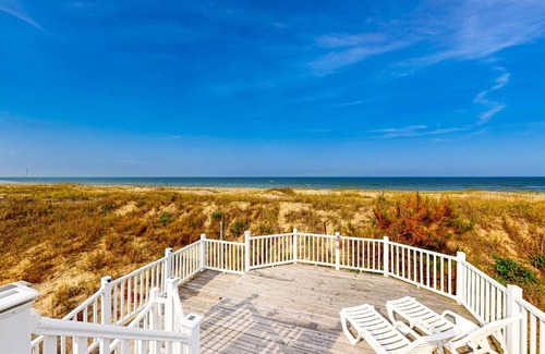 Sandbridge House | Hunts Good Time Haunt