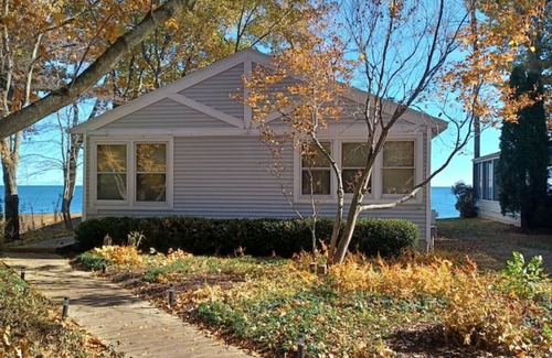 Tawas City House | Huron Calling - Lakefront