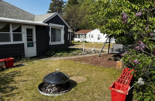 Oscoda House | Huron Winds kiddy corner to Lake Huron and near the Oscoda splash park!