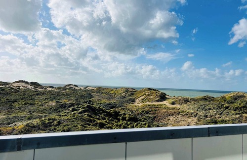 Oostduinkerke-Bad Apartment | Huswell - Bright apartment with panoramic view