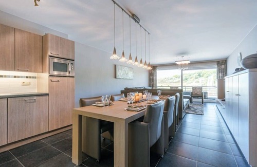 Bredene Apartment | Huswell - Bright seaside apartment with parking