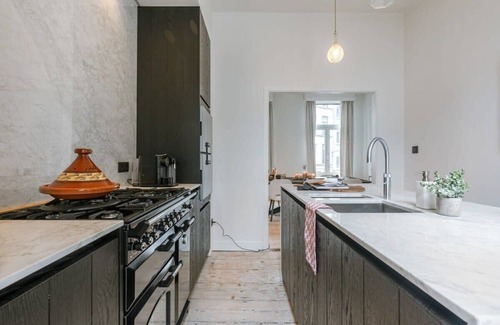 Antwerp House | Huswell - Charming house in Antwerp with free parking