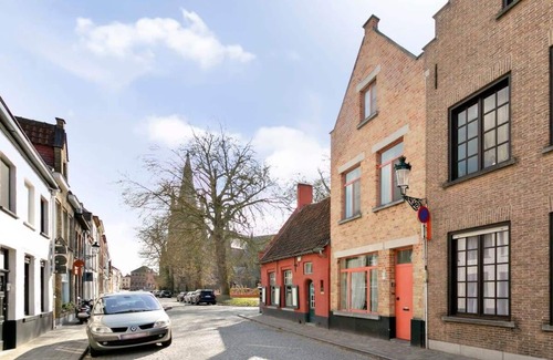 Historical Center Bruges House | Huswell - Charming town house in historic center of Bruges