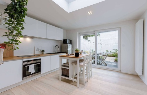 Rooigem House | Huswell - Charming townhouse in Ghent perfect for 6 Guests