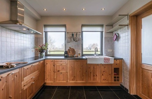 Eggewaartskapelle House | Huswell - Countryside Holiday Home