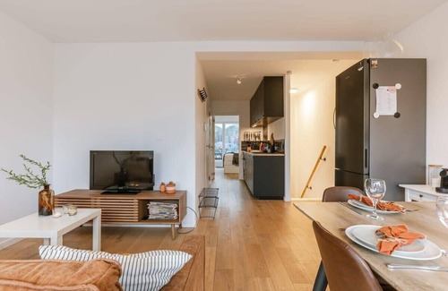 St. Macharius Apartment | Huswell - Homely duplex near historic city center & station