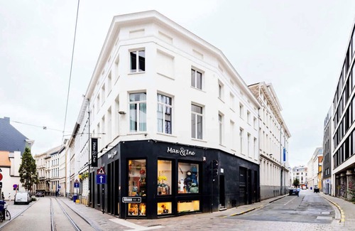 Ghent City Centre Apartment | Huswell - Modern Studio with Views