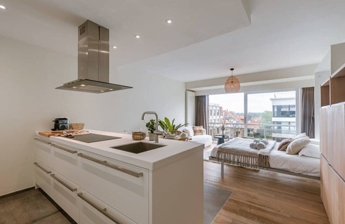 Knokke Apartment | Huswell - Pet friendly modern studio