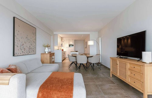 Lissewege Apartment | Huswell - Seaview apartment with spacious terrace in Zeebrugge