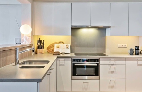 Duinbergen Apartment | Huswell - Stunning modern sea-view apartment in Duinbergen