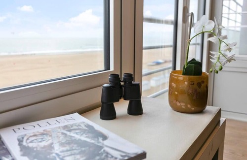 Duinbergen Apartment | Huswell - Stunning modern sea-view apartment in Duinbergen