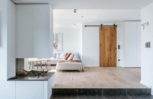 Sint-Michiels Apartment | Huswell - Unique apartment near Bruges with sunny terrace