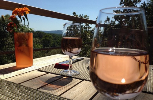 Barjols Cabin | Hut perched in the trees