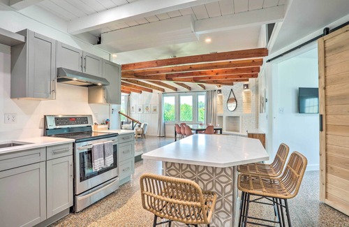 Fort Pierce Shores House | Hutchinson Island Cottage: Steps to the Beach