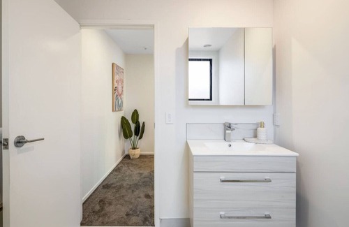 Lower Hutt House | Hutt Hideaway on Milne