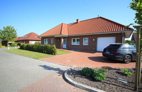 Eilsum House | Huus water lily - stylish holiday bungalow up to 6 people. - Near Greetsiel