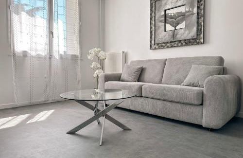 Saint-Martin-d'Heres Apartment | #HV Le Panorama