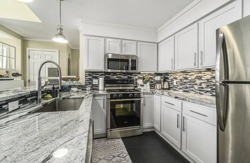Manistee Condo | HV Marina Condo with Boat Slip