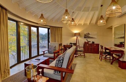 Dete Cabin | Hwange Safari Lodge