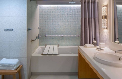 Historic Seaport Resort | Hyatt Centric Key West Resort and Spa