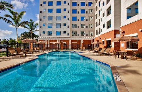 Dania Beach Hotel | Hyatt House Fort Lauderdale Airport/Cruise Port