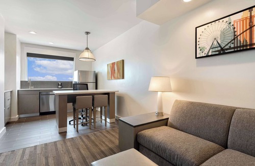 Florida Center Hotel | Hyatt House Orlando International Drive