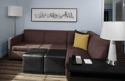 Sterling Hotel | Hyatt House Sterling/Dulles Airport North