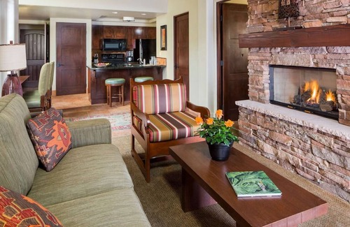 Uptown Sedona Resort | Hyatt Pinon Pointe 2-Bedroom Resort Villa April 8 - 12, 2024nn
