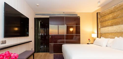 L'Hospitalet de Llobregat Hotel | Hyatt Regency Barcelona Tower