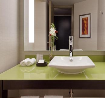 Wholesale District Hotel | Hyatt Regency Indianapolis at State Capitol