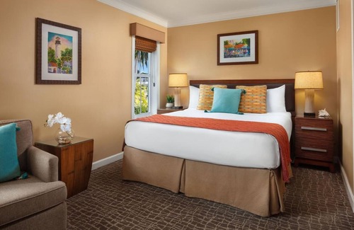 Bahama Village Resort | Hyatt Sunset Harbor Resort, Pool, Hot Tub!