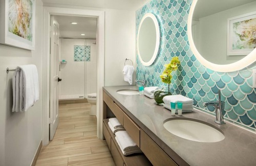 Bahama Village Resort | Hyatt Sunset Harbor Resort, Pool, Hot Tub!