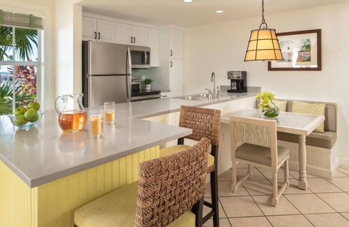 Bahama Village Resort | Hyatt Sunset Harbor Resort, Pool, Hot Tub!