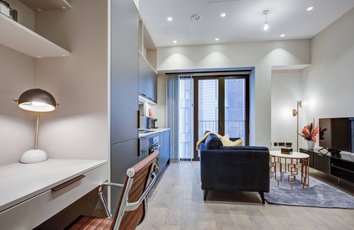 Island Gardens Apartment | Hybrid Resi - Canary | 1 Bed Apartment