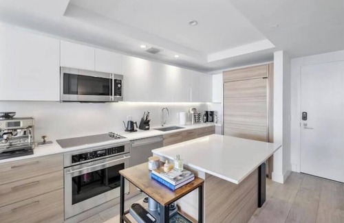 Downtown Miami Apartment | Hyde Midtown Luxurious Ocean View Apartment