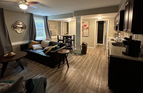 South Hyde Park Apartment | Hyde Park Hideaway