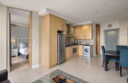 Sandown Apartment | Hydro Park Residences in Sandton