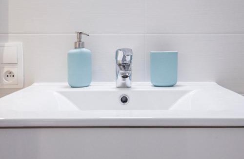 Historic Center Apartment | Hyper centre chambre au calme