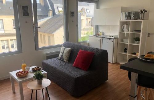 Centre Ancien Apartment | HYPER CENTRE - WIFI FIBRE GRATUIT - JERGWELOH - Le Parisien