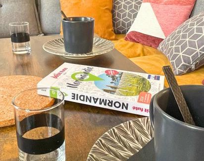 Saint-Martin-du-Littoral Apartment | Hypercentre-Plage, "LE SAINT-VINCENT" Cocon Cozy et Chaleureux de 50m2