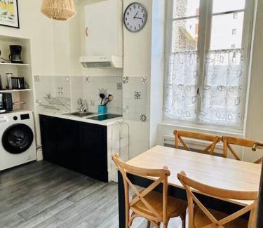 Cahors Apartment | Hypercentre Studio Gambetta