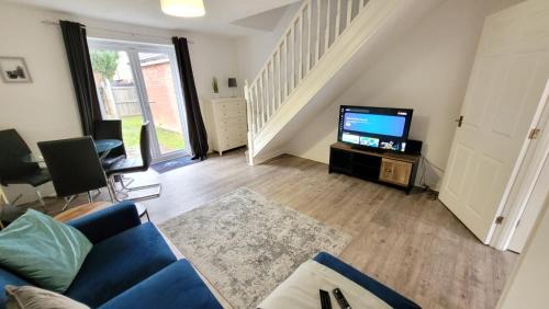 Colchester House | Hythe House - Stylish Stay for Families & Groups by Catchpole Stays